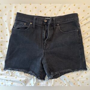Madewell black high rise denim jean shorts raw hem (28)